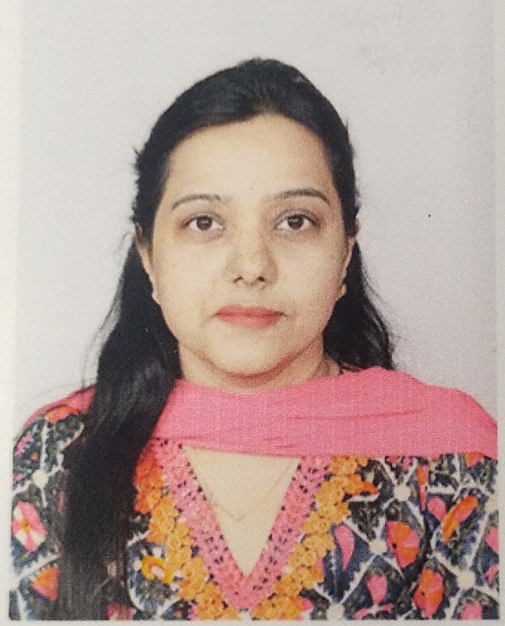 Dr. Aachal G. Parekh (Mundafale) - Principal
